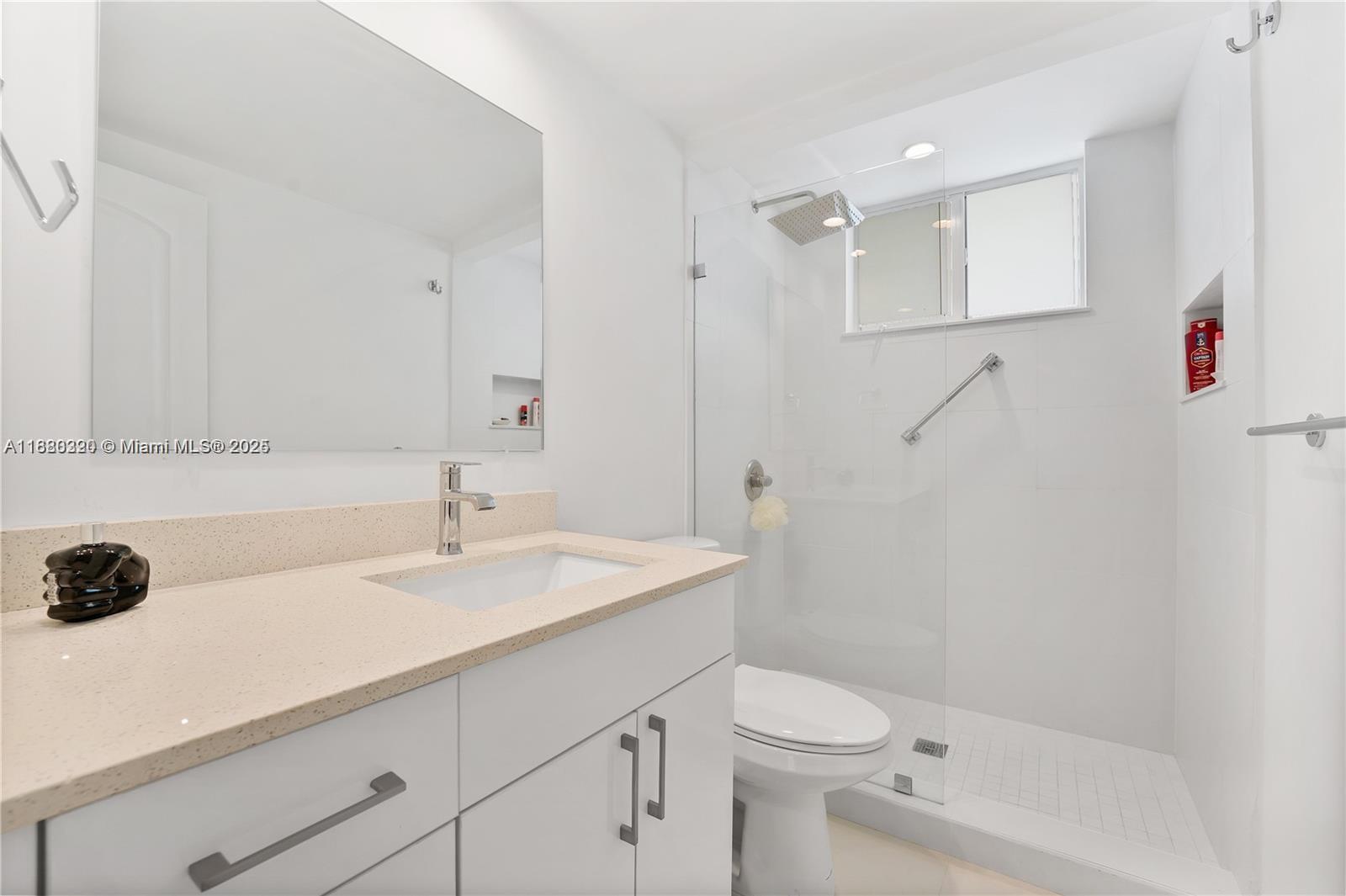 GALEN DRIVE CONDO APTS - Residential Lease