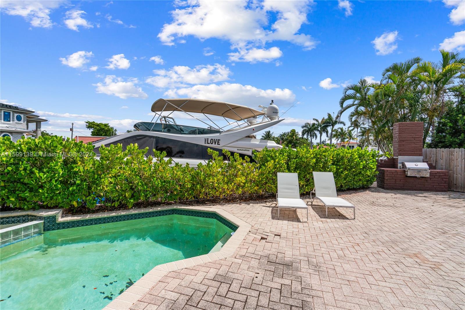 VENETIAN SEC KEYSTONE POI - Residential