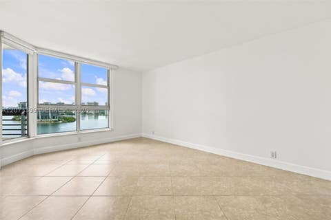 Tiny photo for 19101 NE 36th Ct #1704, Aventura, FL 33180 (MLS # A12073399)