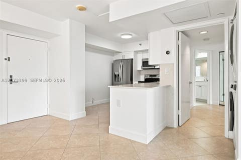 Tiny photo for 19101 NE 36th Ct #1704, Aventura, FL 33180 (MLS # A12073399)