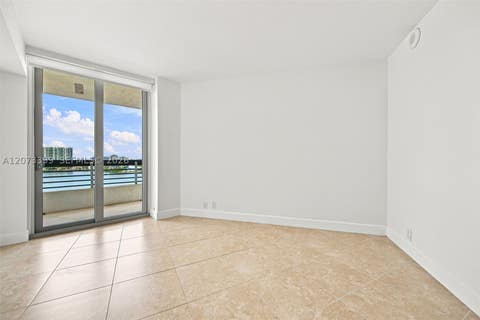 Tiny photo for 19101 NE 36th Ct #1704, Aventura, FL 33180 (MLS # A12073399)