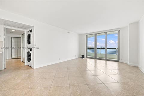 Tiny photo for 19101 NE 36th Ct #1704, Aventura, FL 33180 (MLS # A12073399)
