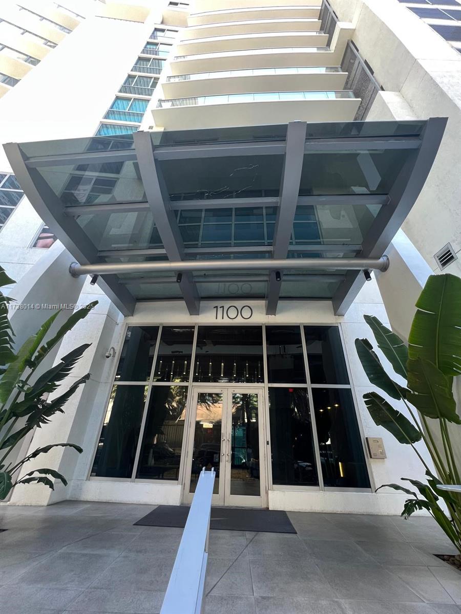 Rental Property at 1100 S Miami Ave 3509, Miami, Broward County, Florida - Bedrooms: 1 
Bathrooms: 1  - $3,250 MO.