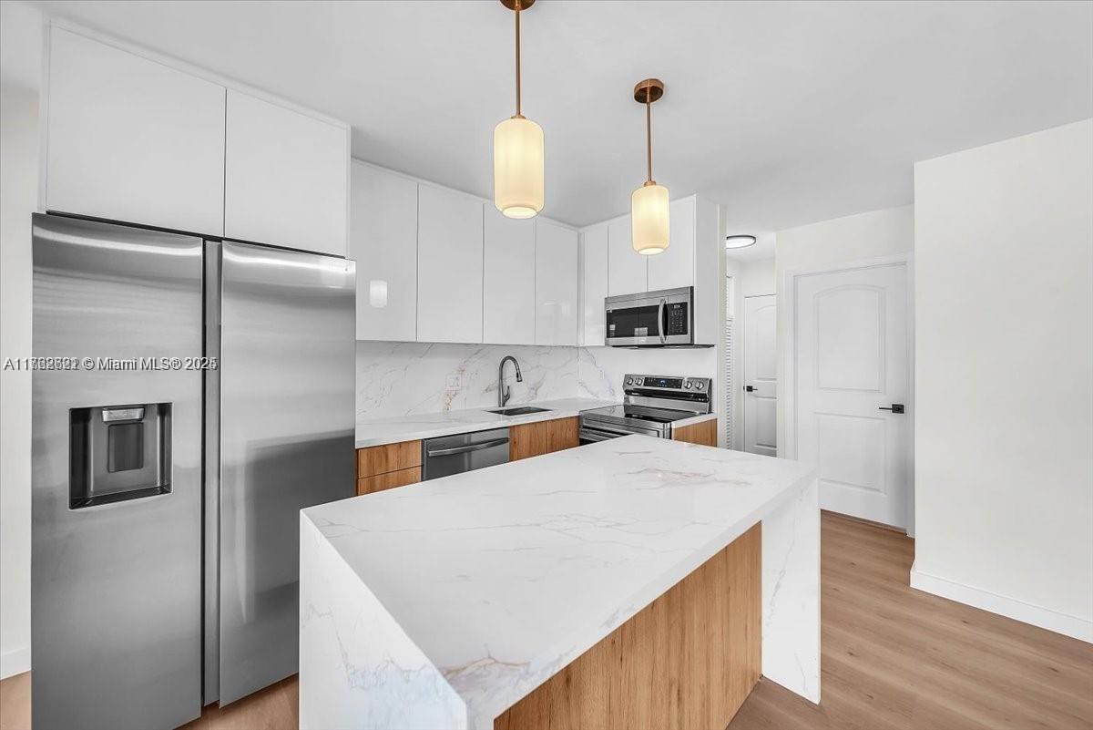 2716 NE 30th Pl 209C