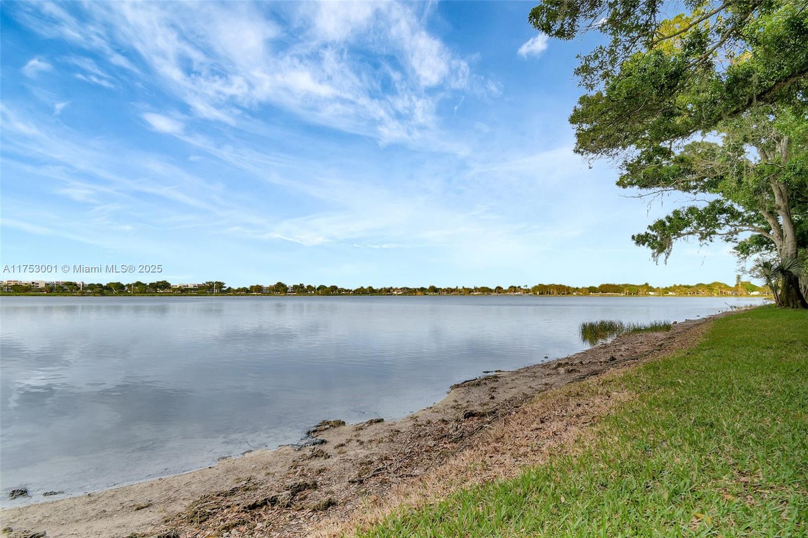 SAILBOAT POINTE CONDO - Residential