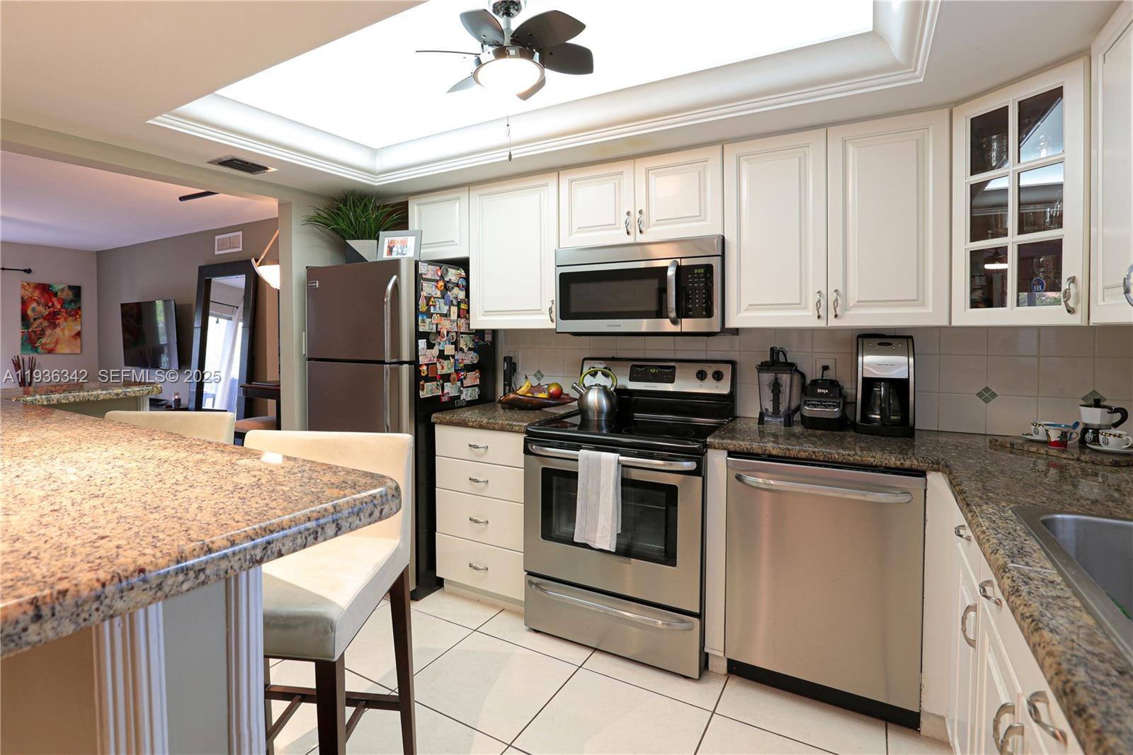 LAS OLAS MANOR 2 CONDO - Residential Lease