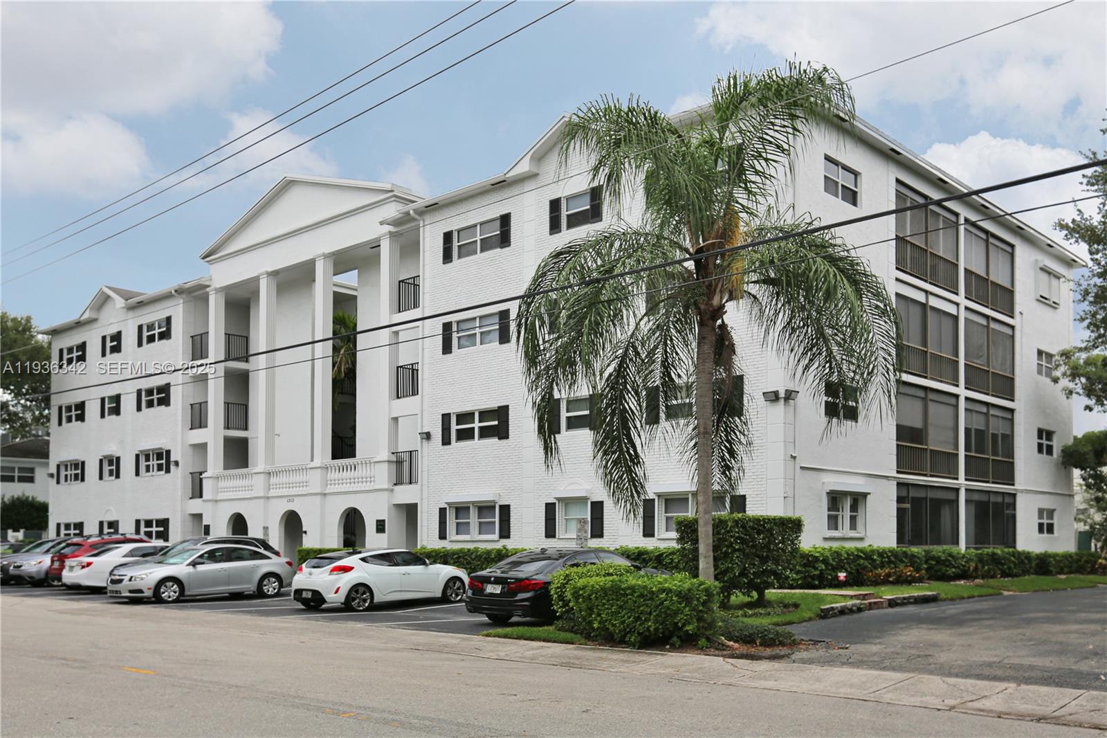 LAS OLAS MANOR 2 CONDO - Residential Lease