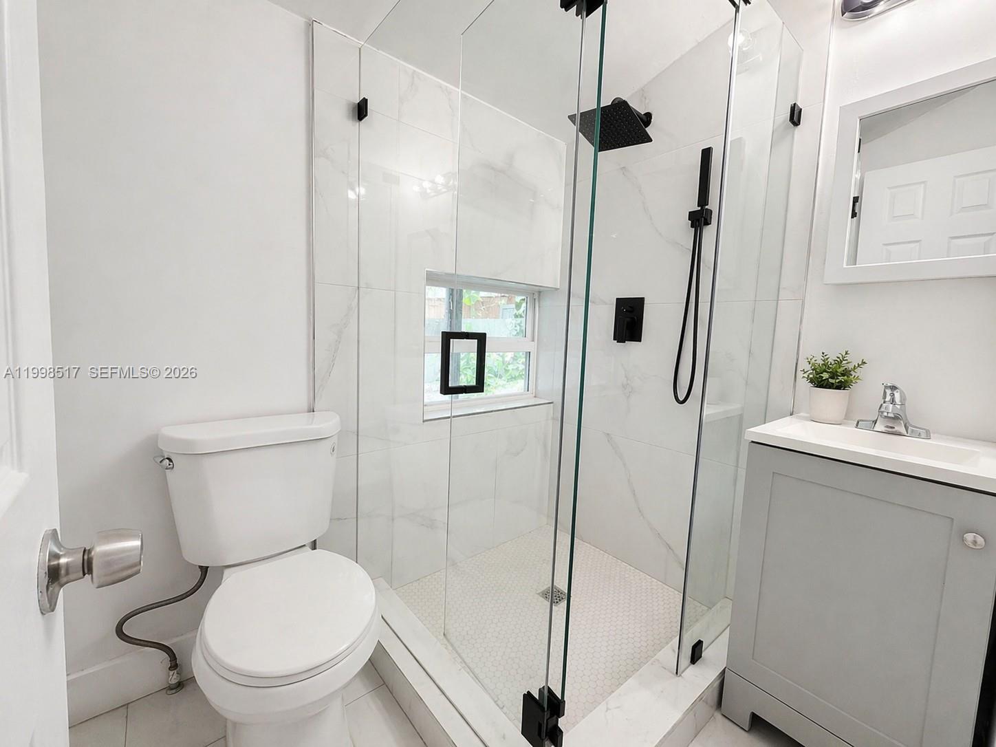 INVERNESS SUB - Residential Lease