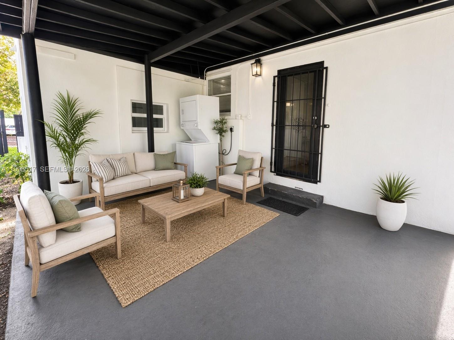 INVERNESS SUB - Residential Lease