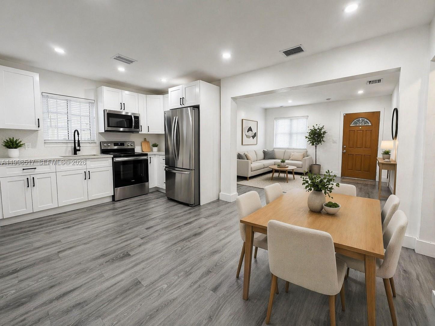 INVERNESS SUB - Residential Lease