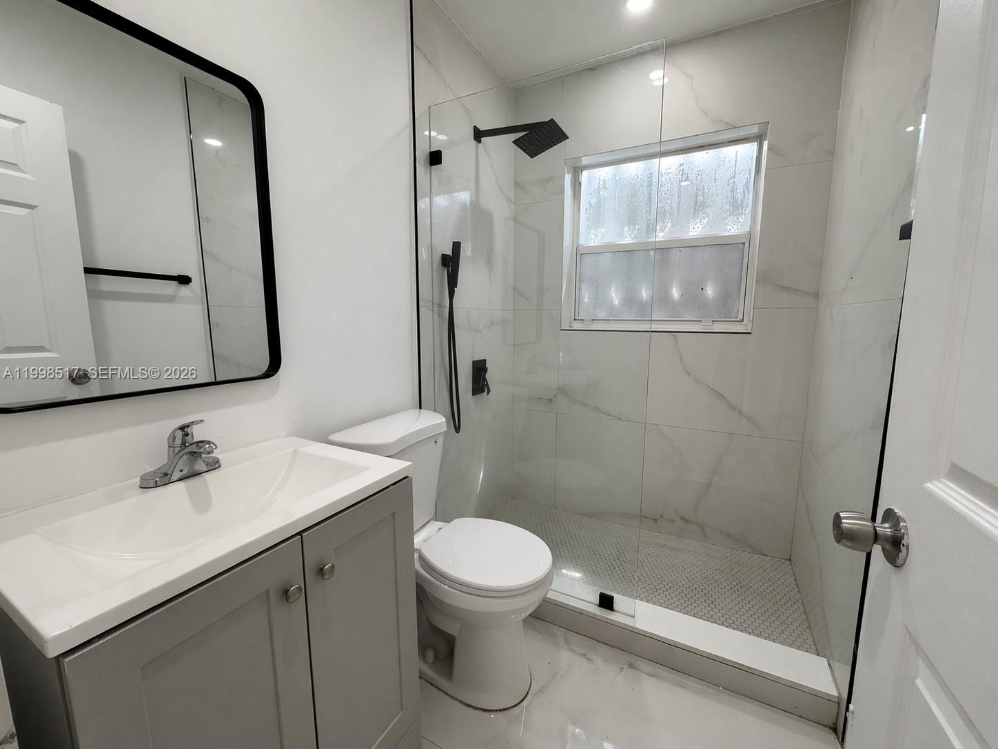 INVERNESS SUB - Residential Lease