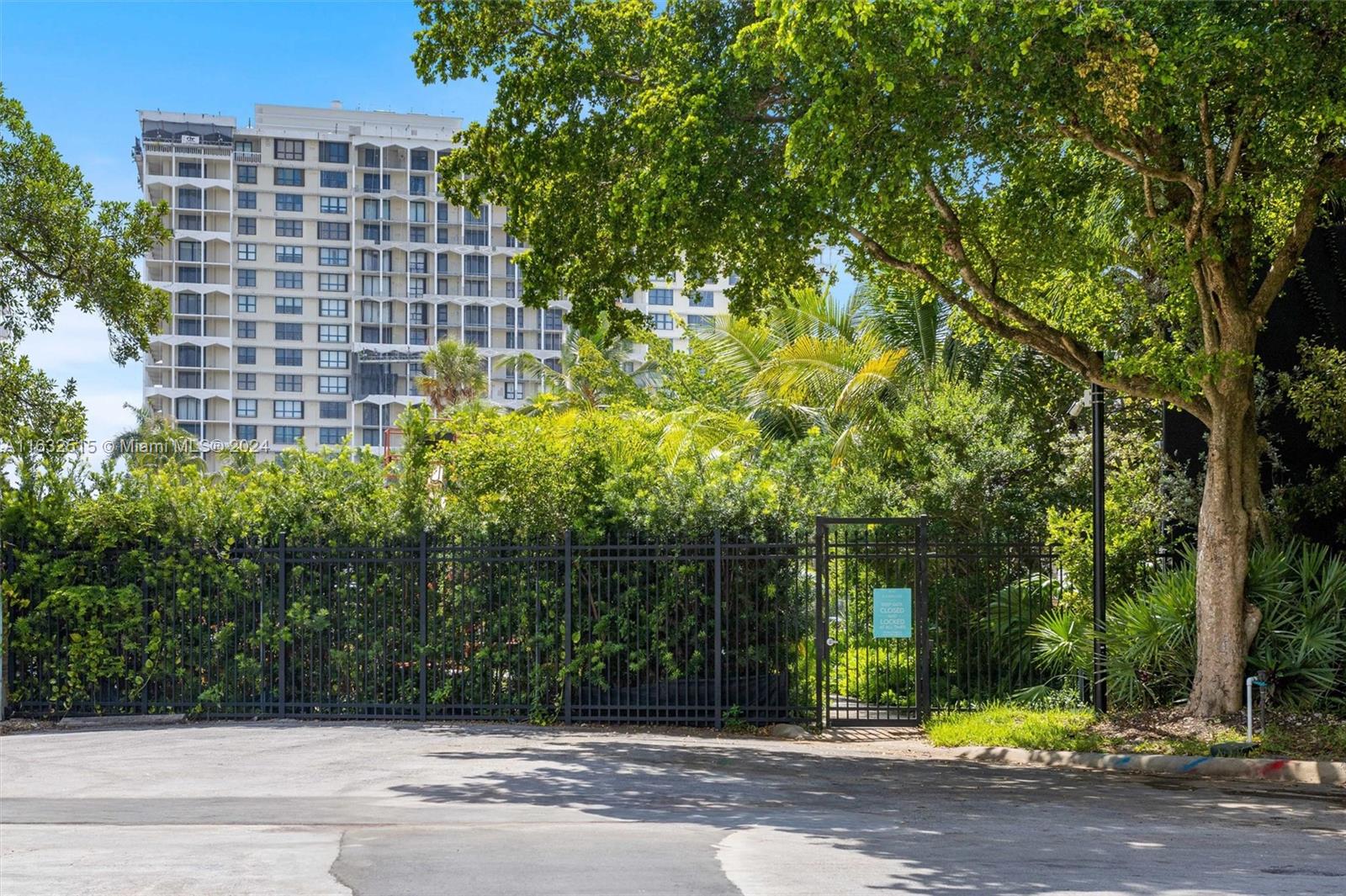 BAL HARBOUR RESIDENTIAL S - Residential