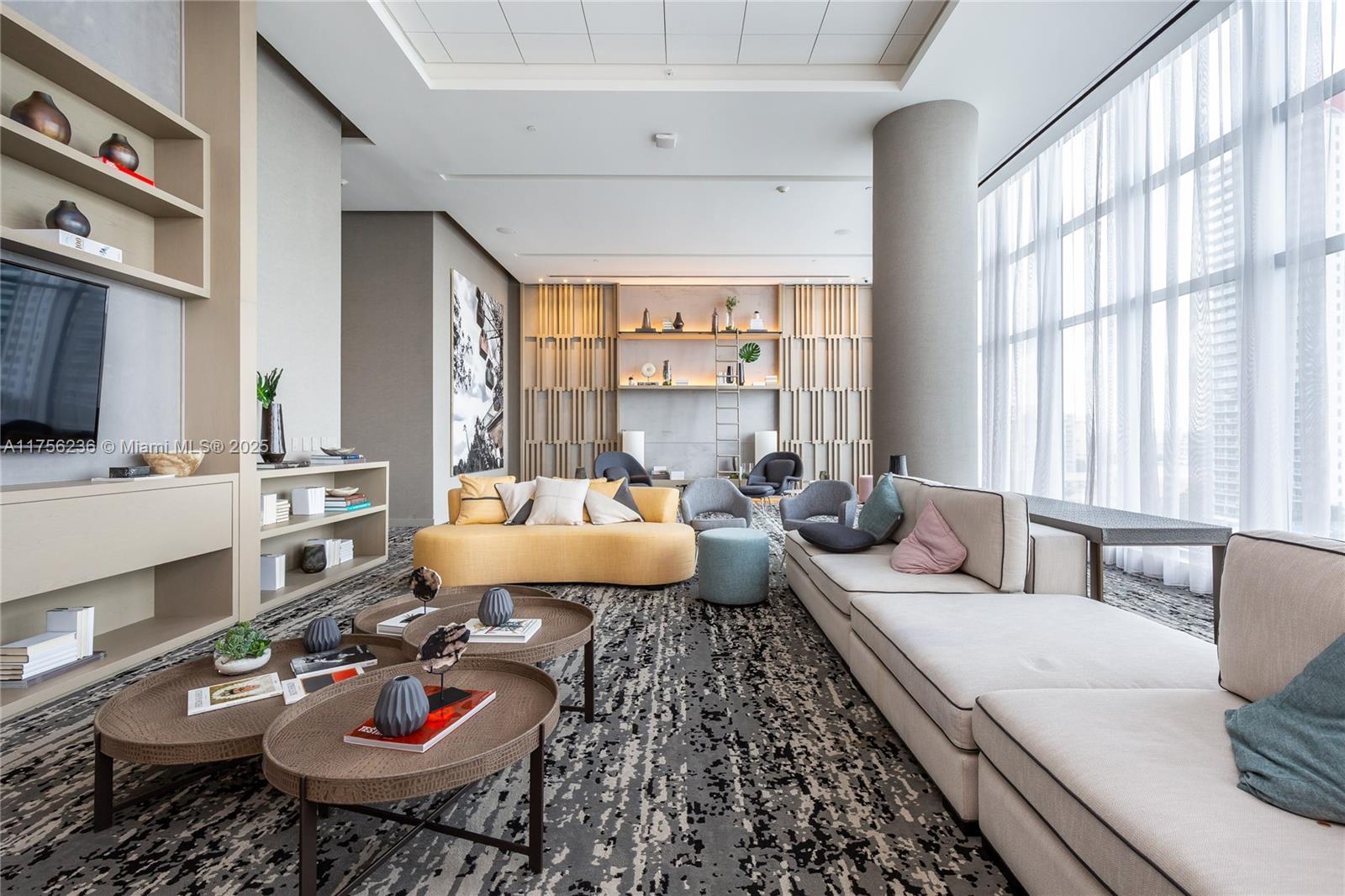 4010 SOUTH OCEAN CONDO - Residential