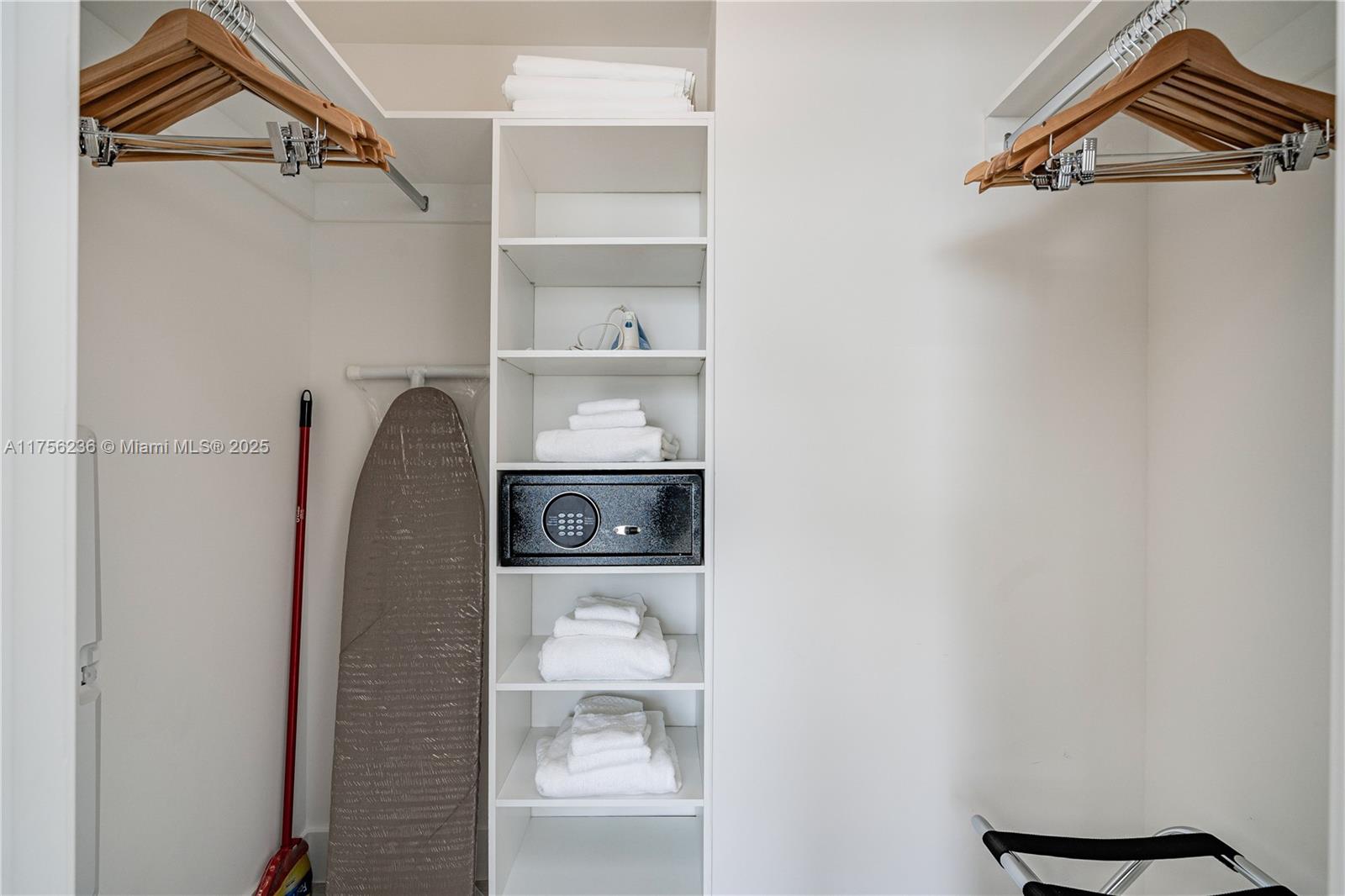 4010 SOUTH OCEAN CONDO - Residential