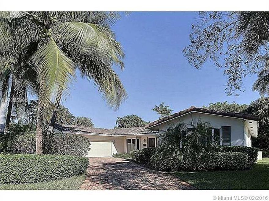 Large 4/3 Pool Home in Gated Sea Ranch Lakes. This home has it all. Formal dining room, eat in kitchen, large living room, family room, huge closets and an oversized master bath. The home is very bright and welcoming. Private ocean front beach club is included in the rent. Come enjoy the serenity and security Gated Sea Ranch Lakes offers. Pool and lawn included in the rent too. House is move in ready and available now.