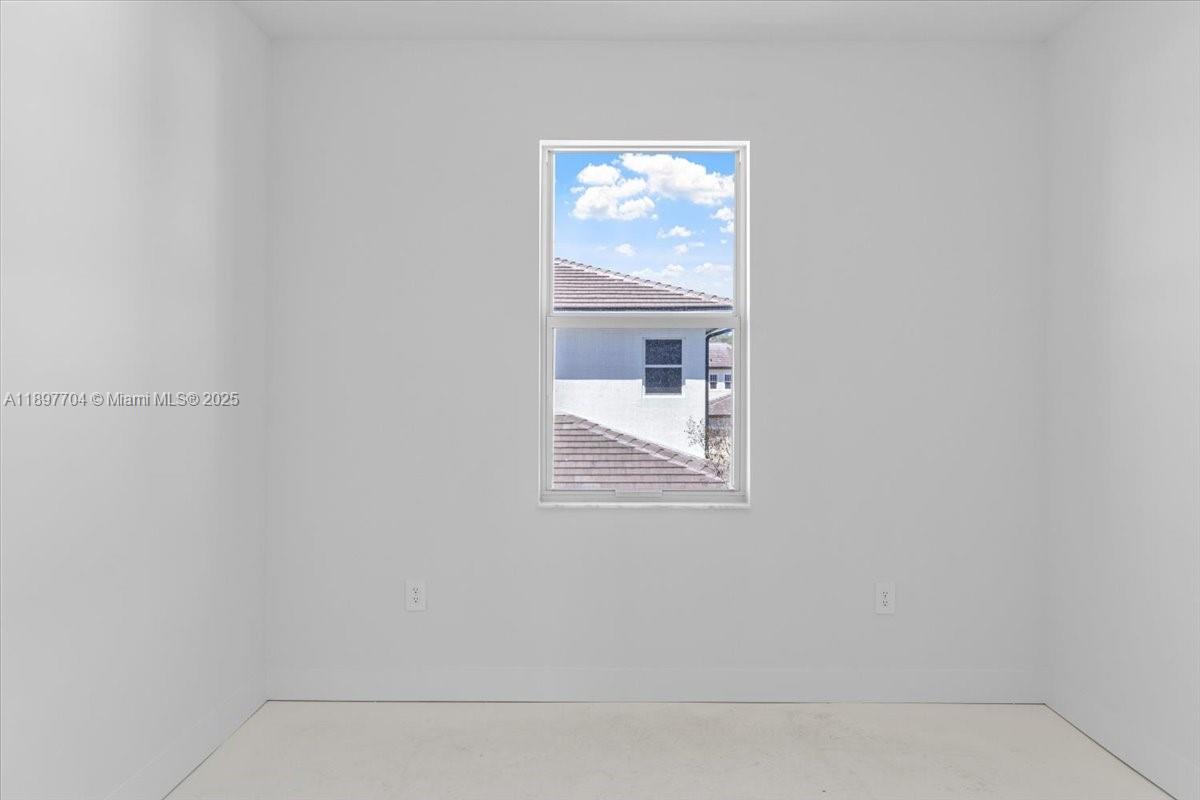 RESERVE AT DAVIE - Residential Lease