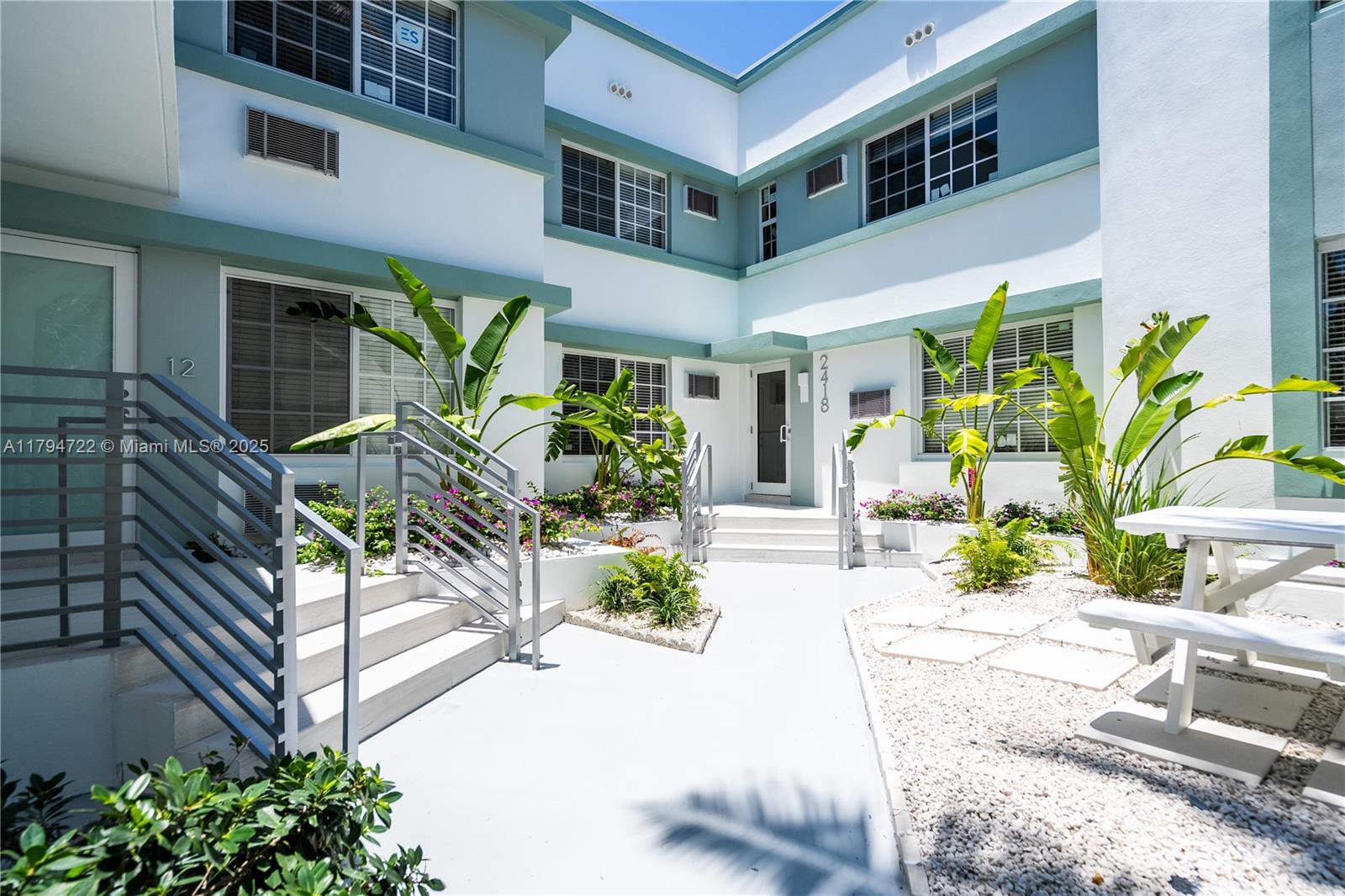 2416 Flamingo Dr 14, Miami Beach, Miami-Dade County, Florida - 1 Bathrooms - 