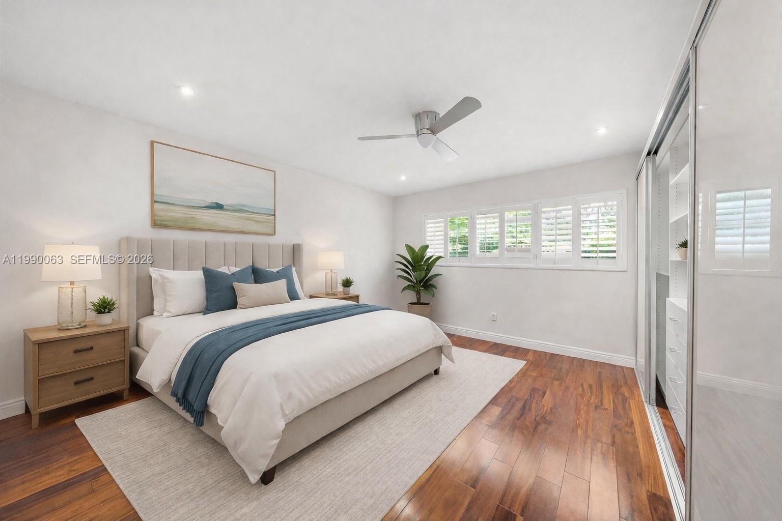 TOWN & COUNTRY ESTATES - Residential