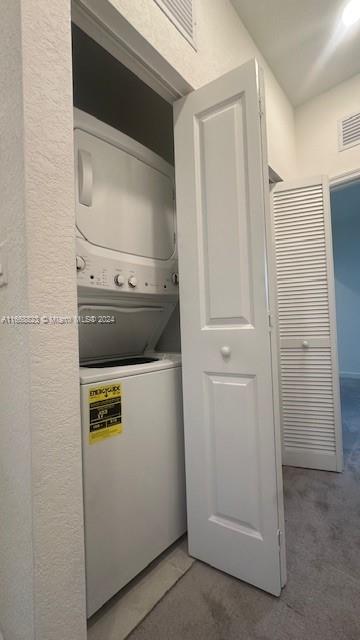 PINE ISLE - Residential Lease