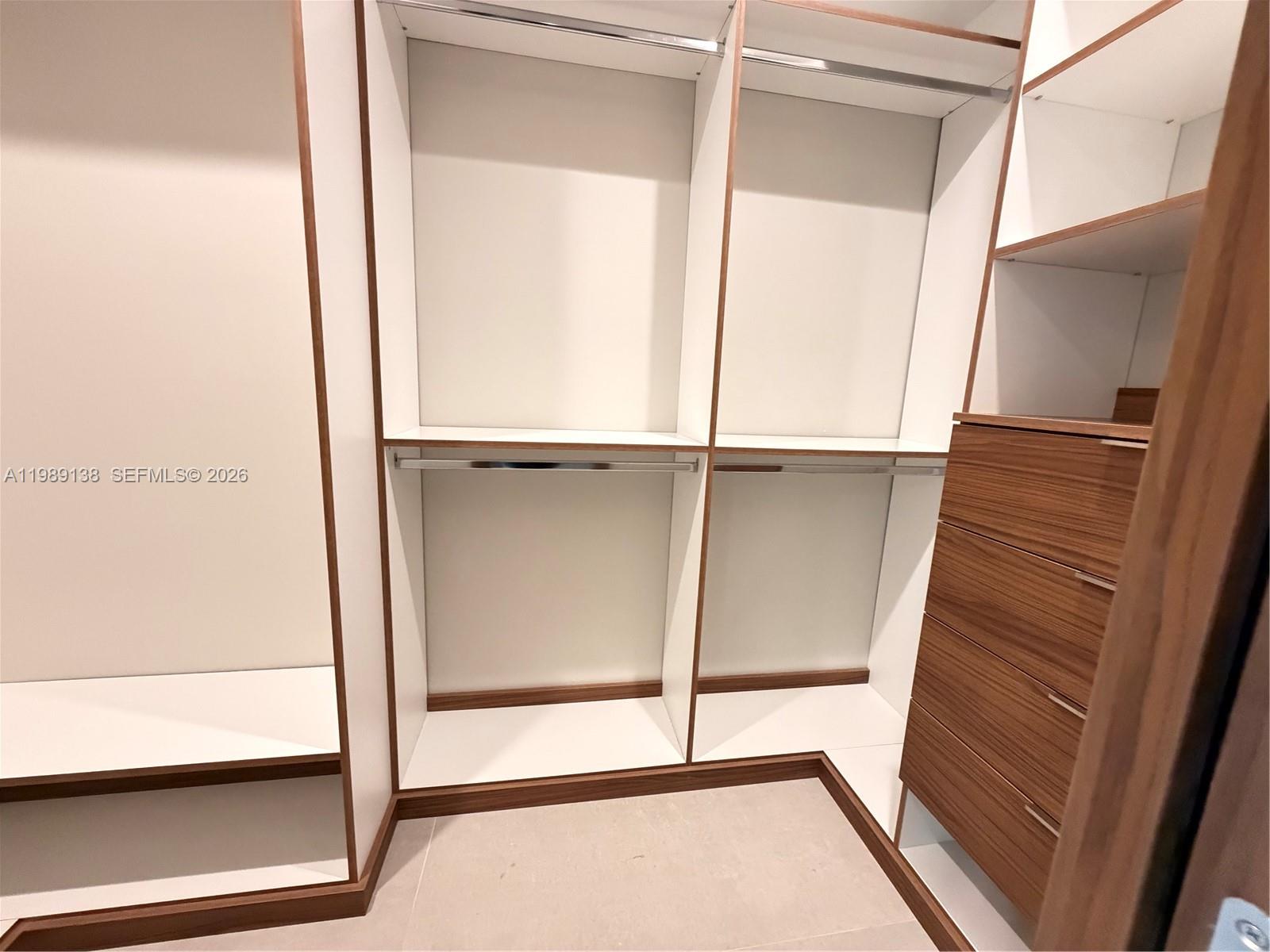 EASTERN SHORES 1ST ADDN - Residential Lease