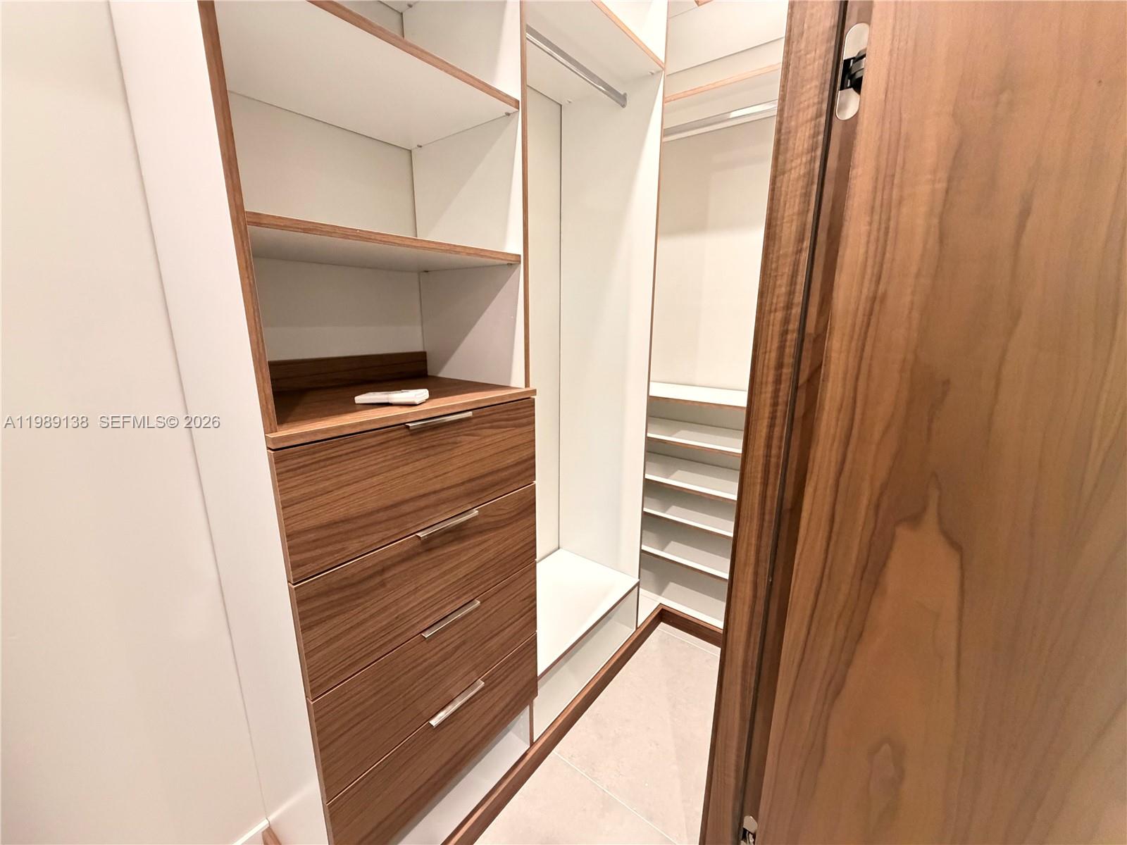 EASTERN SHORES 1ST ADDN - Residential Lease