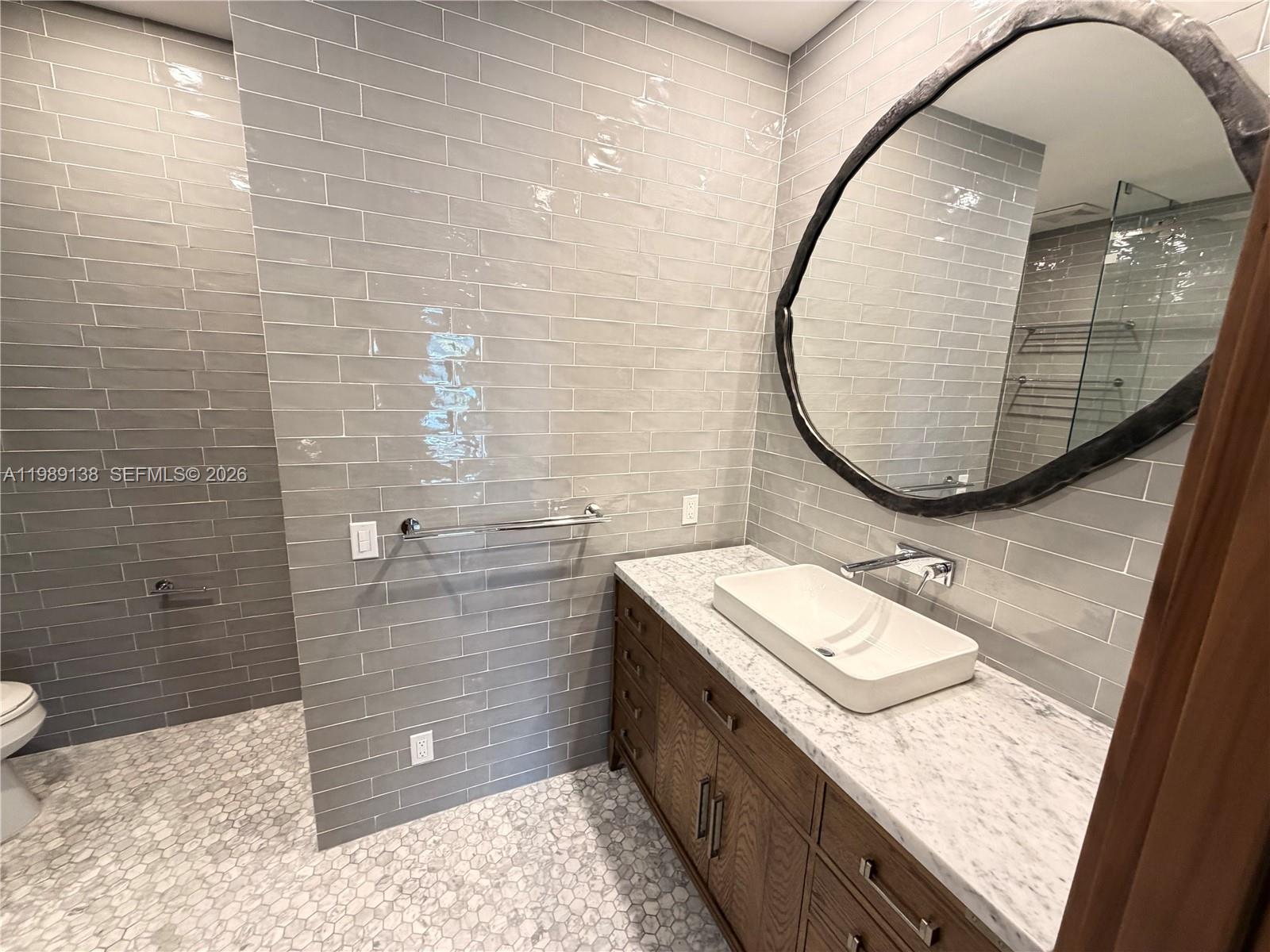 EASTERN SHORES 1ST ADDN - Residential Lease