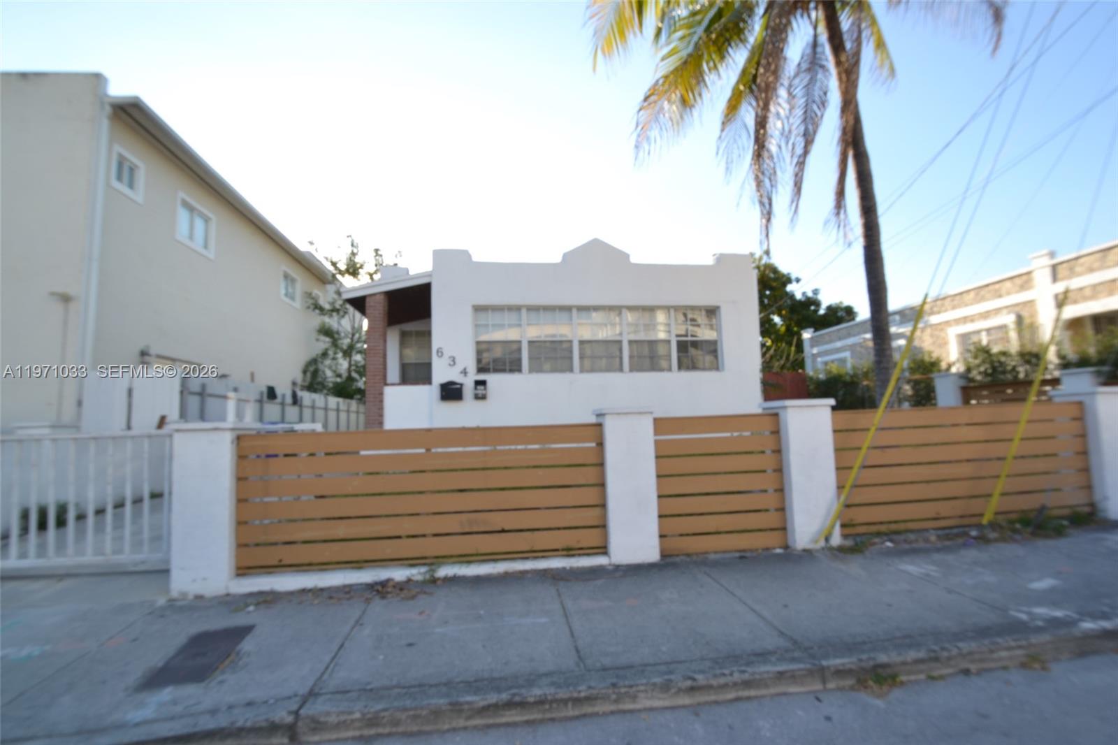 LAWRENCE ESTATE LAND CO - Residential