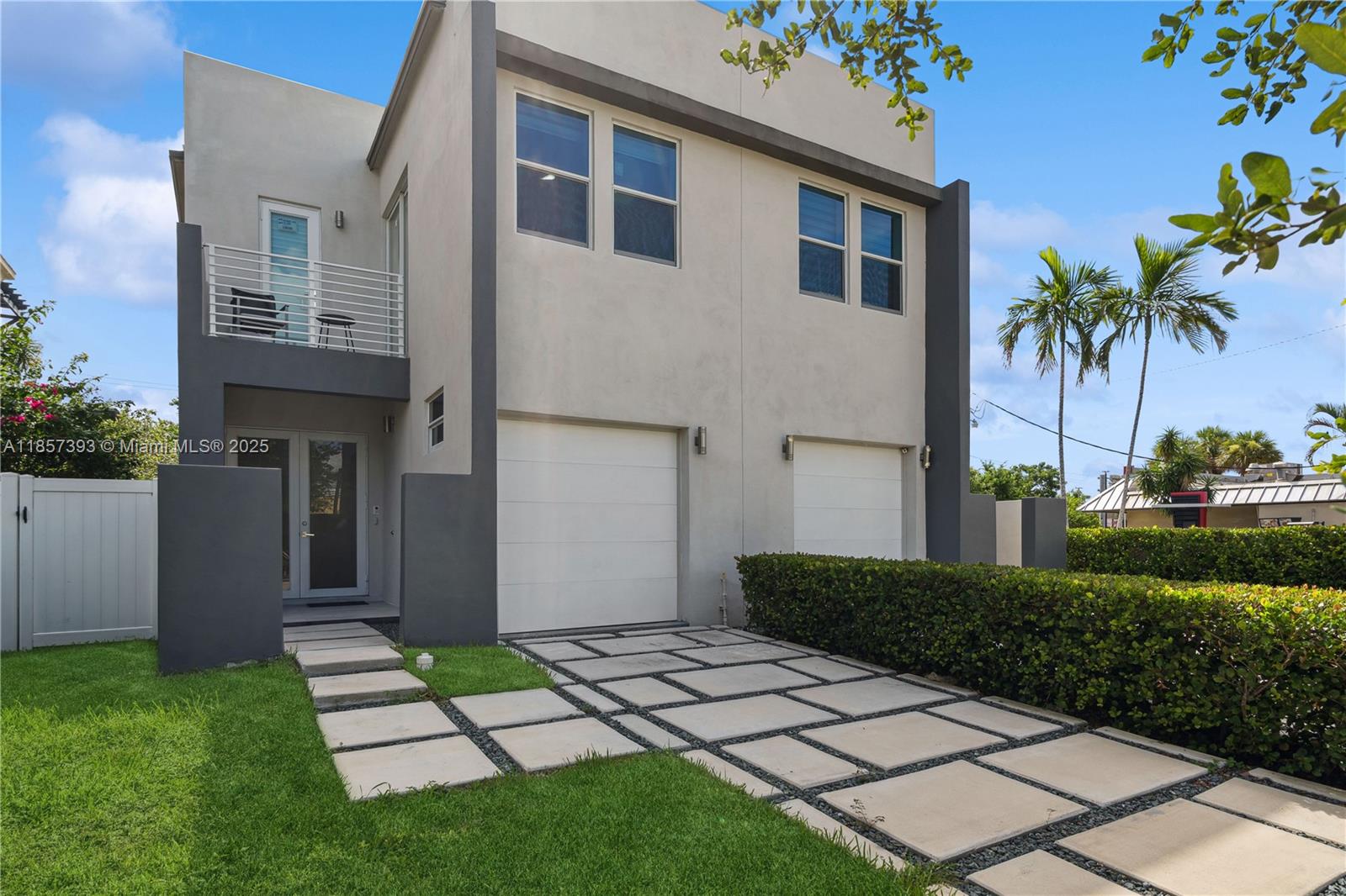 1020 NE 17th Terrace 1020