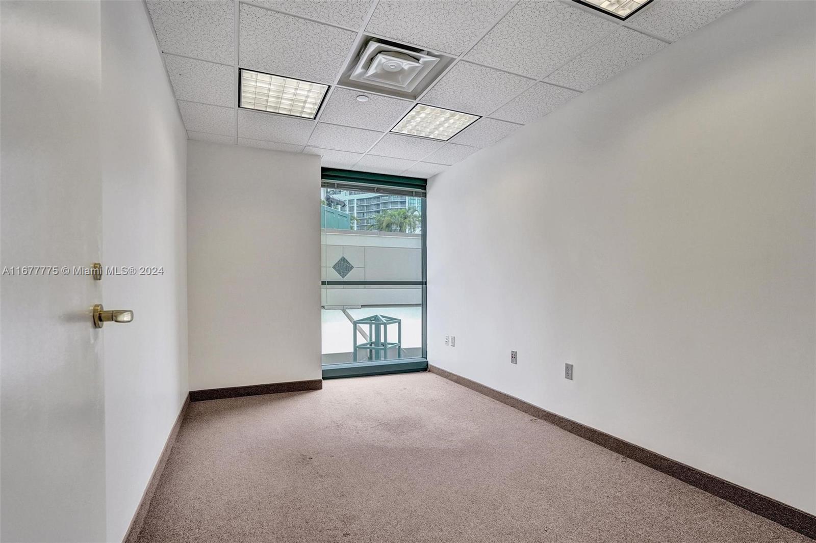 Fort Lauderdale, Florida 33301, United States, ,Residential,Active,37902