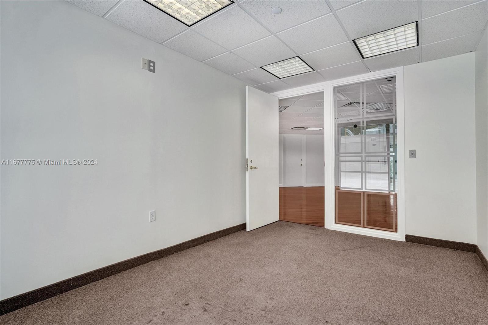 Fort Lauderdale, Florida 33301, United States, ,Residential,Active,37902