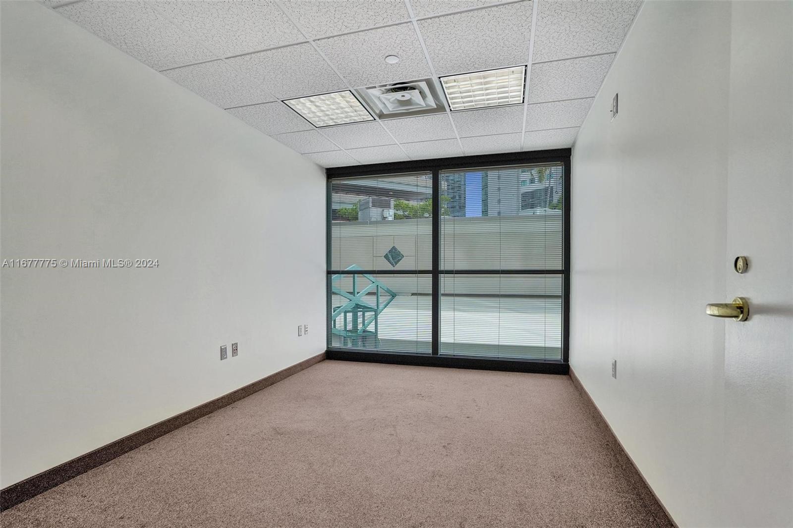 Fort Lauderdale, Florida 33301, United States, ,Residential,Active,37902