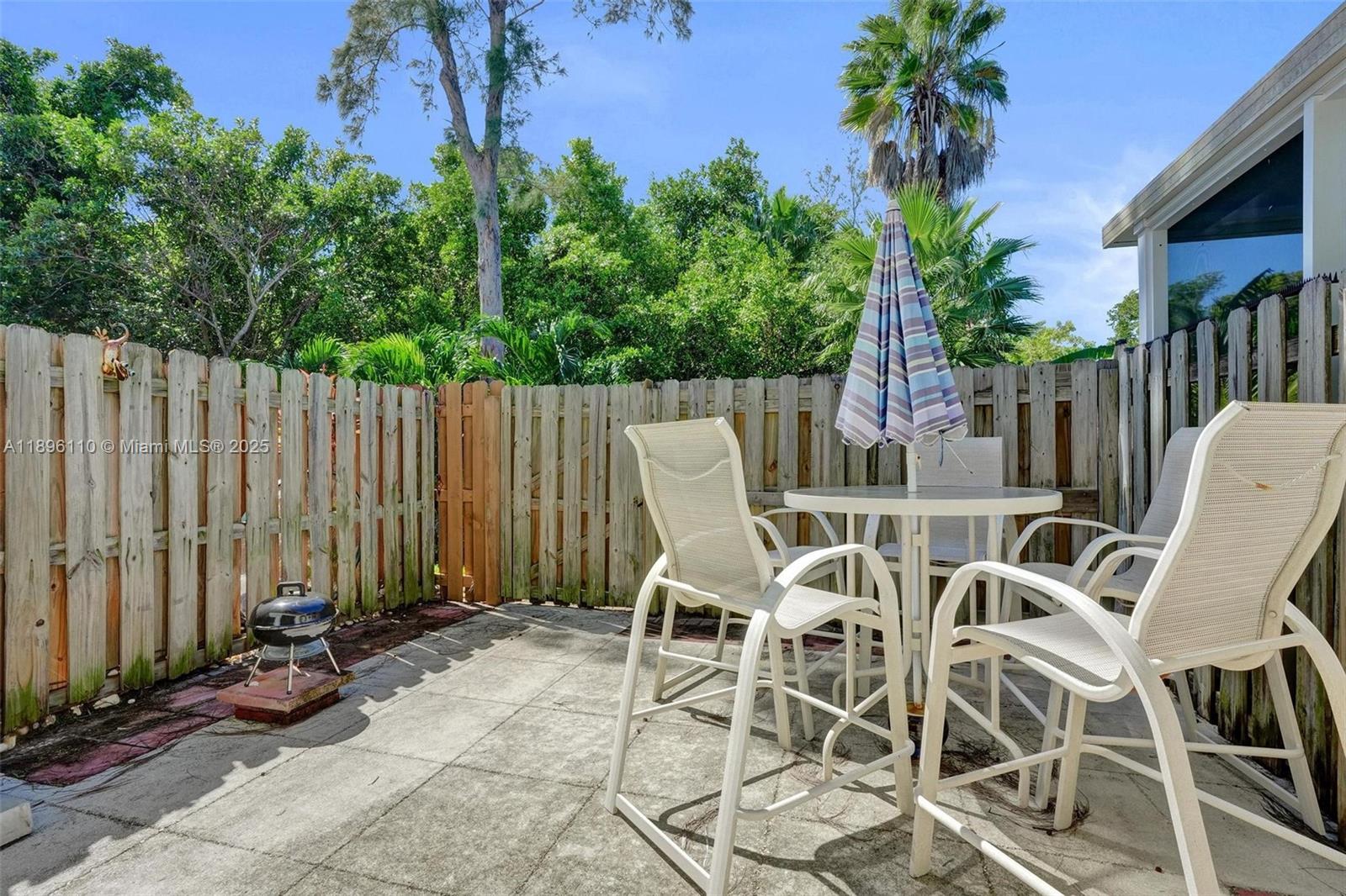 2 Minute Walk To The Ocean - Residential