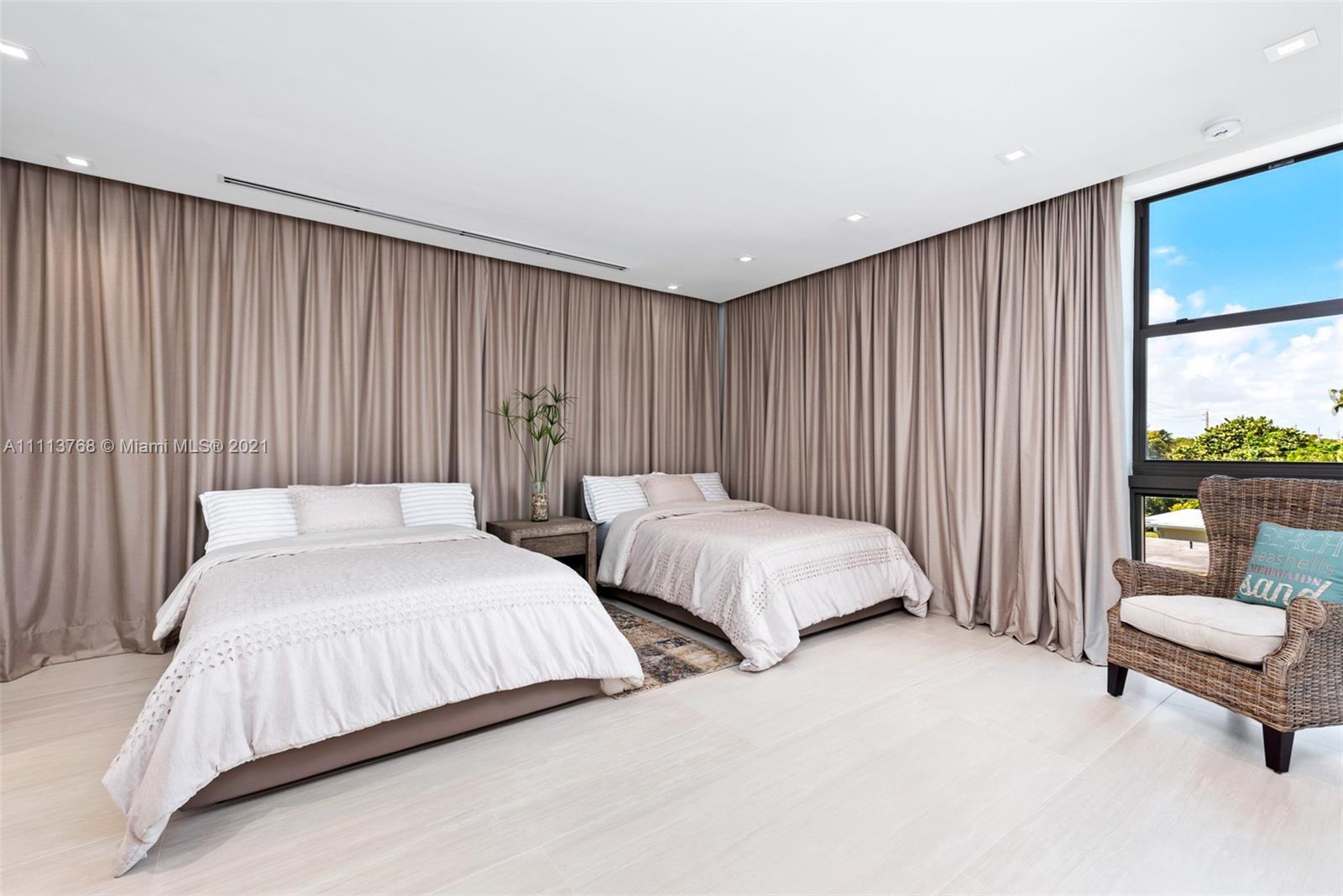 NORMANDY GOLF COURSE - Residential