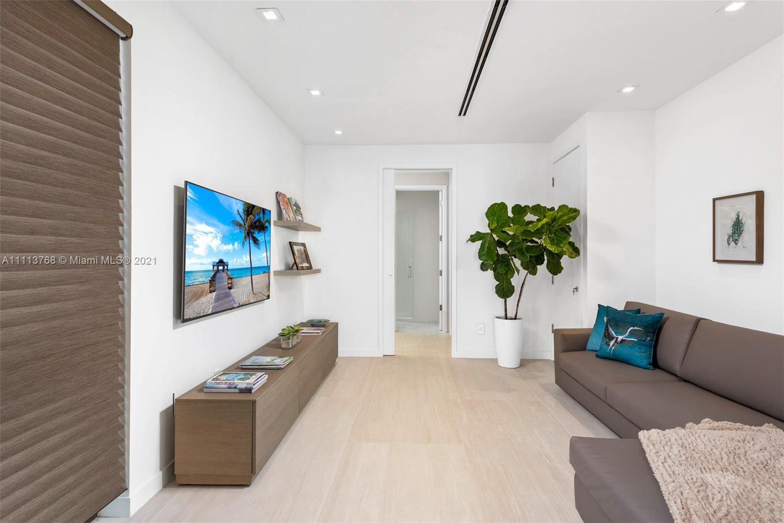 NORMANDY GOLF COURSE - Residential