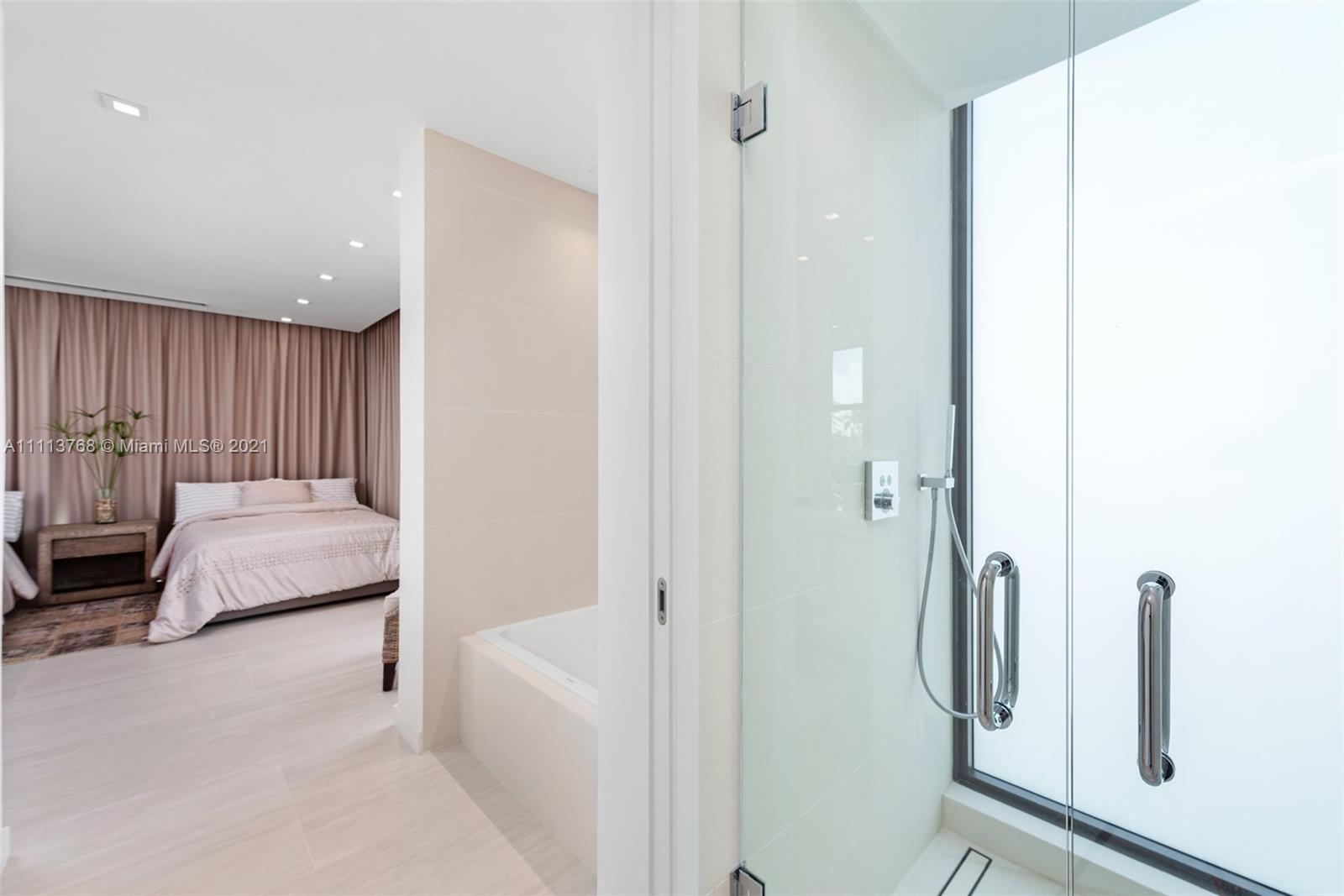 NORMANDY GOLF COURSE - Residential