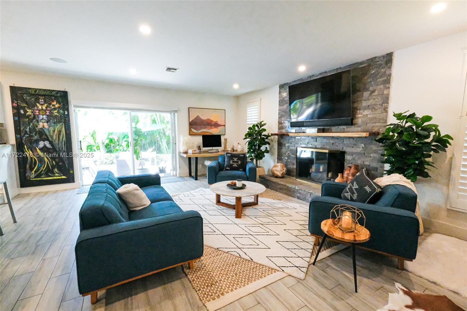 MC CORMICK MILE ADD 1 - Residential Lease