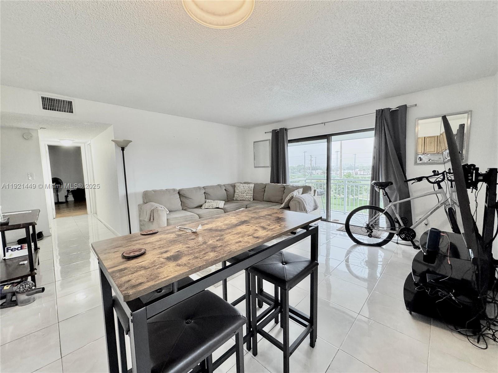 NEWPORT CONDO - Residential Lease