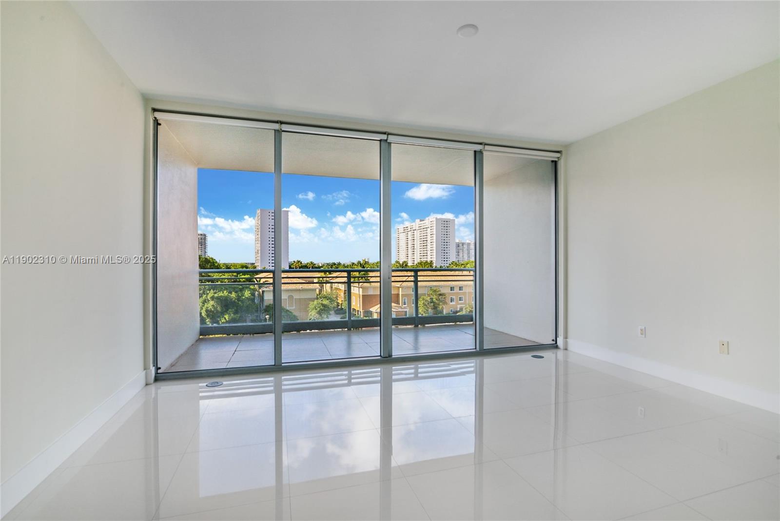 ARTECH RESIDENCES AT AVEN - Residential