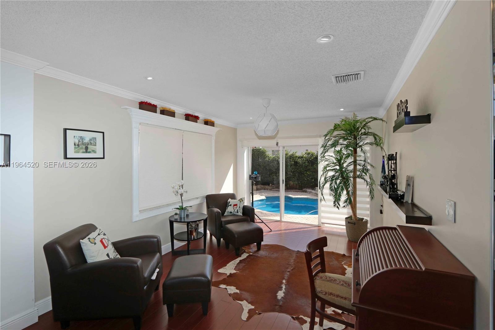 HIGHLANDS AT KENDALL - Residential