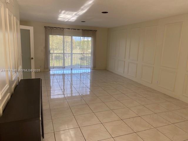 INVERRARY COUNTRY CLUB - Residential