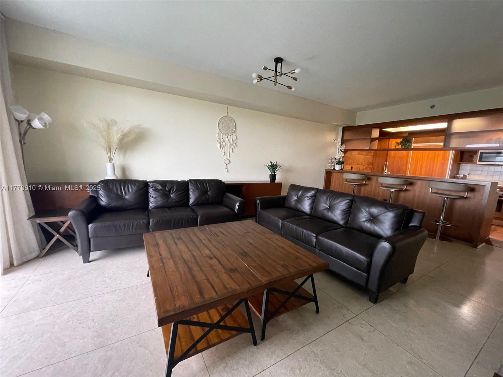 50 BISCAYNE BLVD 502