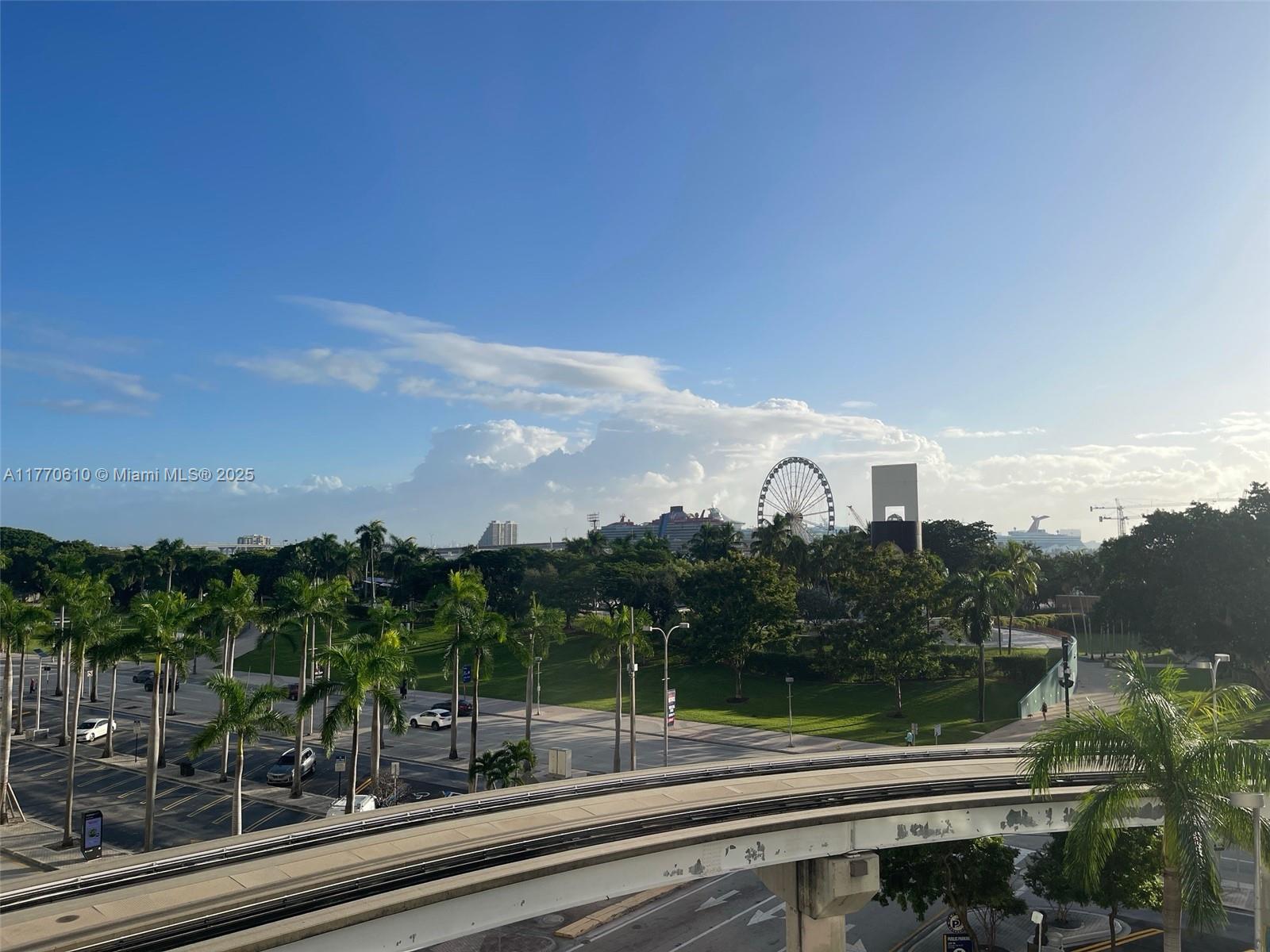50 BISCAYNE BLVD 502