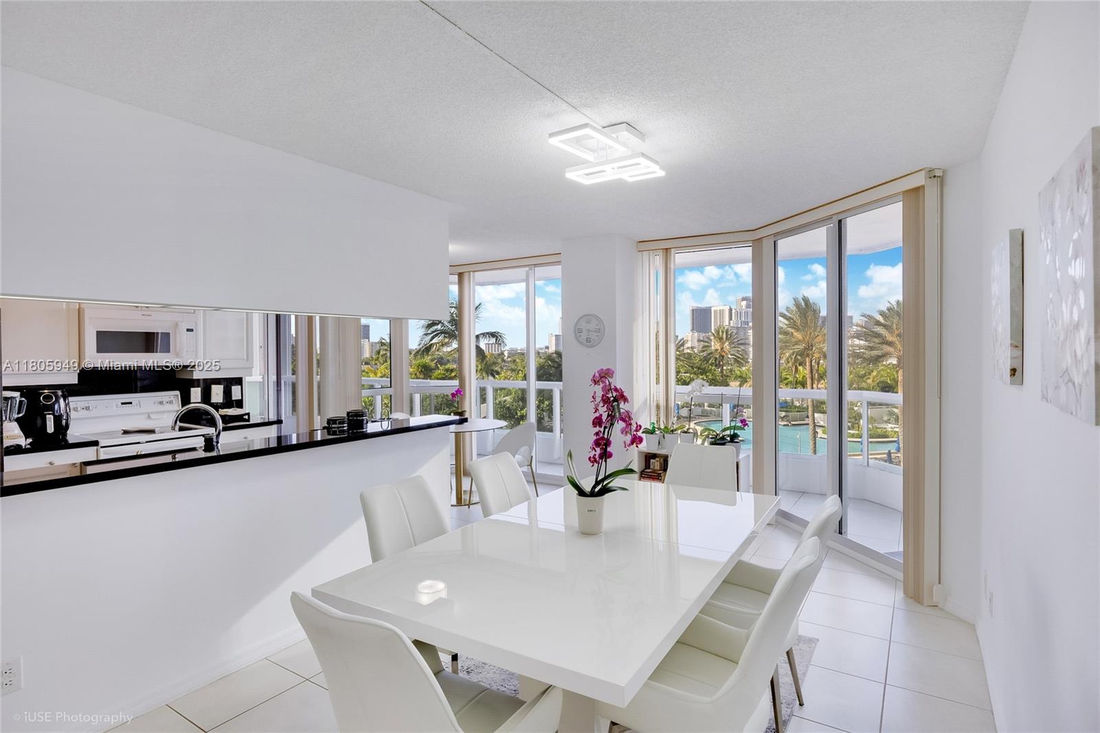 21205 Yacht Club Dr 701