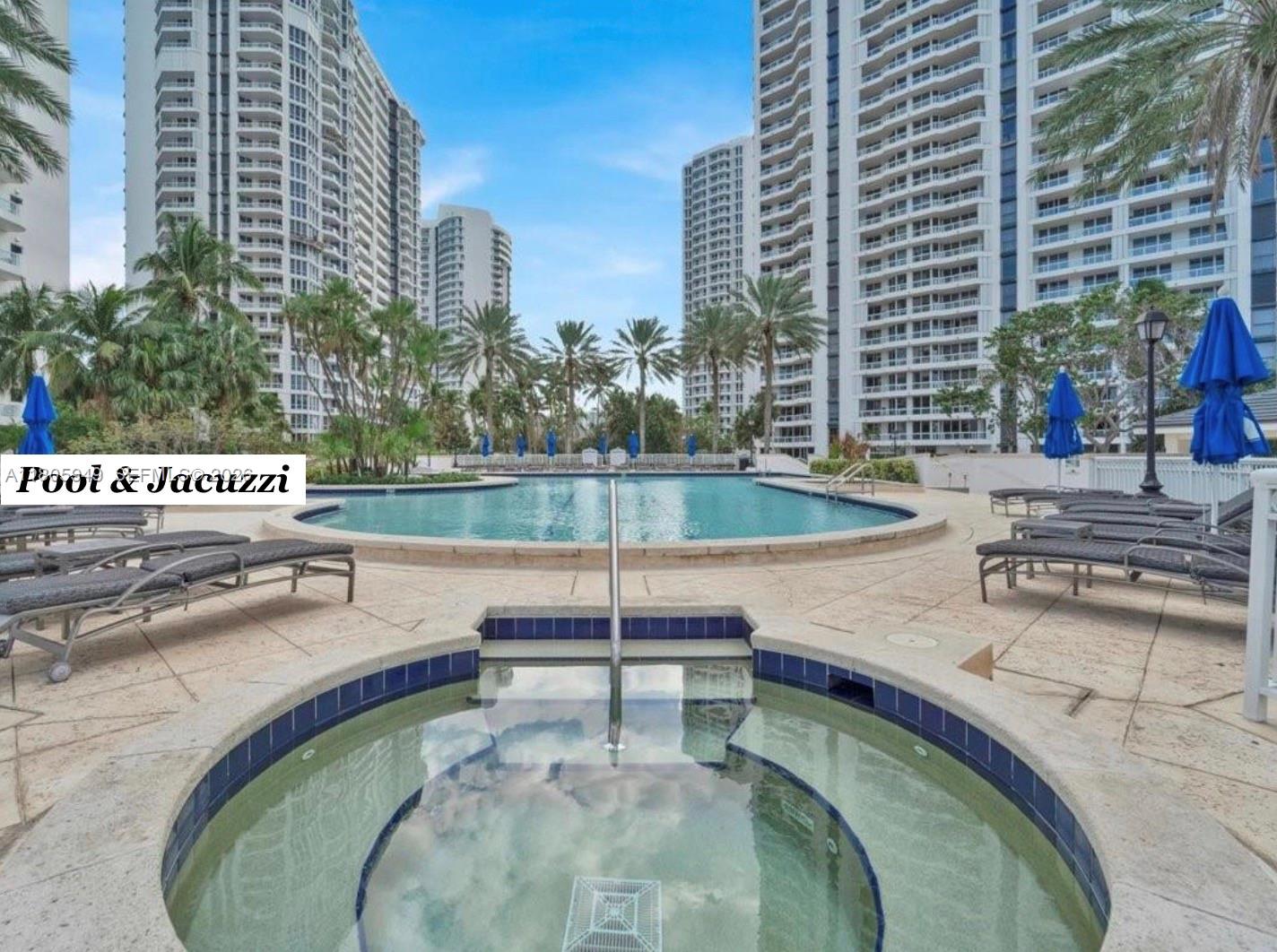 NORTH TOWER AT THE POINT - Residential