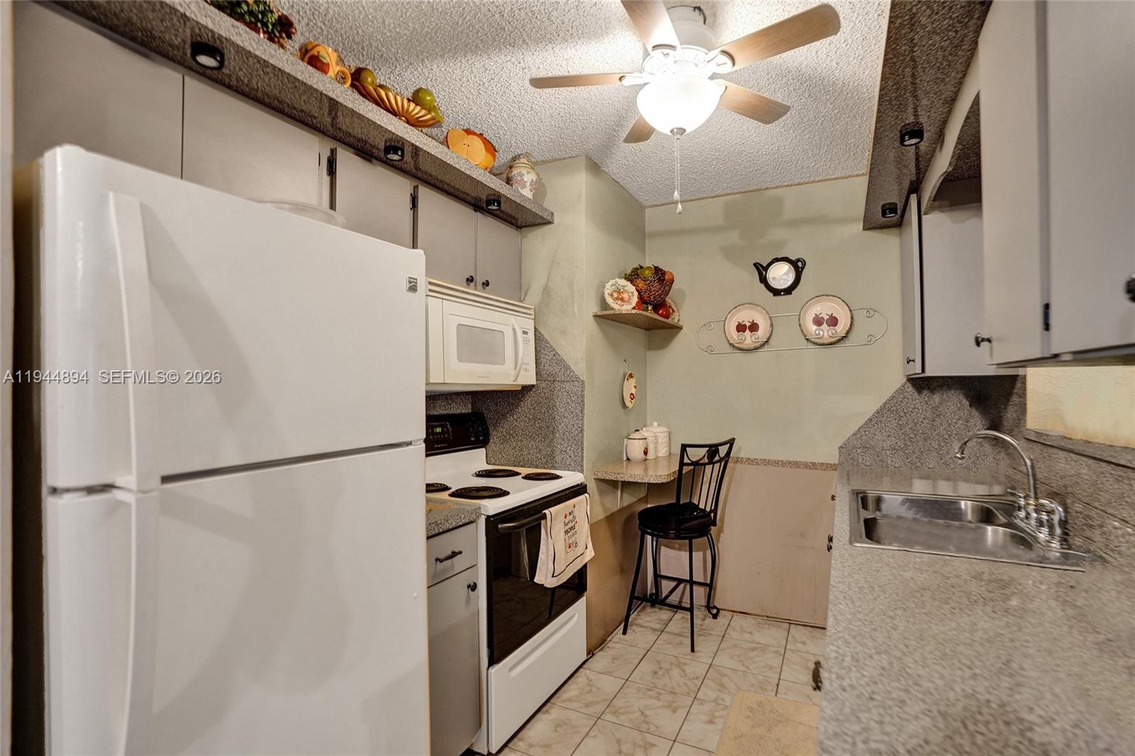 BROWARDALE 1ST ADDITION - Residential