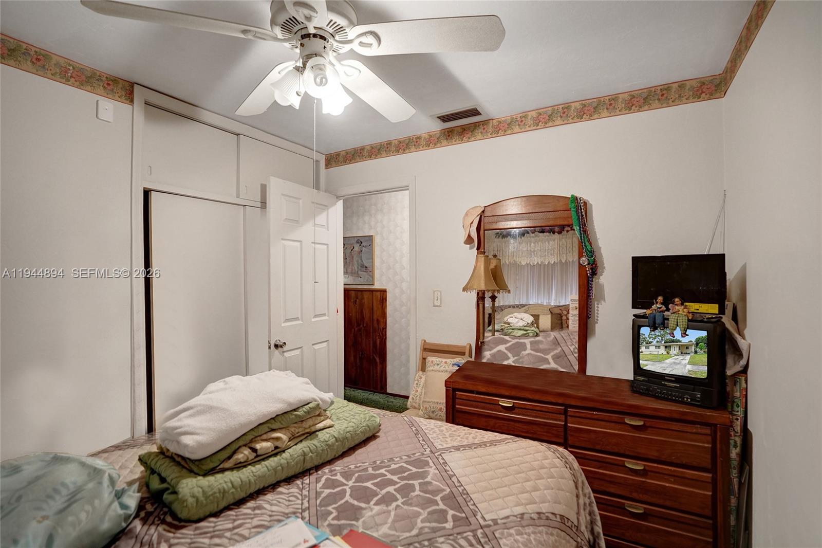 BROWARDALE 1ST ADDITION - Residential