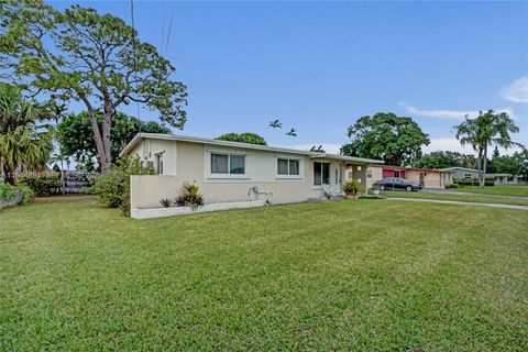 441 NW 33rd Ter Lauderhill FL 33311