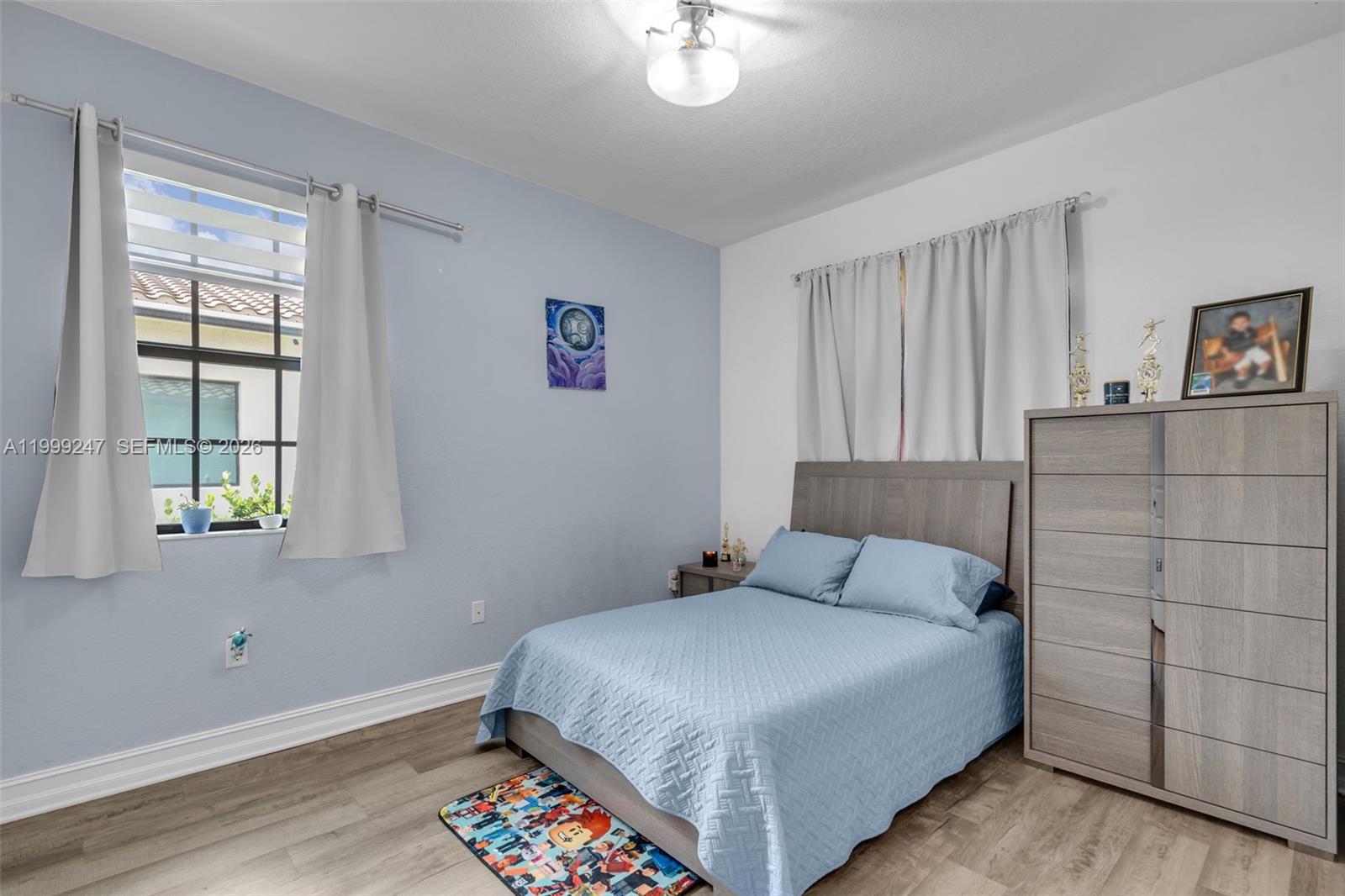 PEMBROKE LAKES SOUTH - Residential