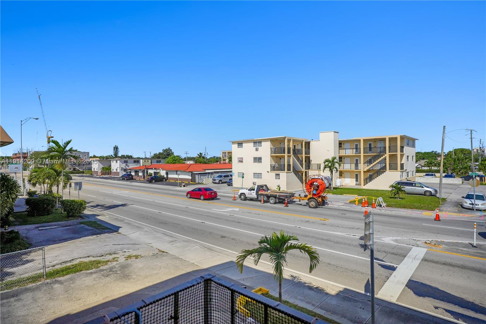 ROSALES CONDO - Residential