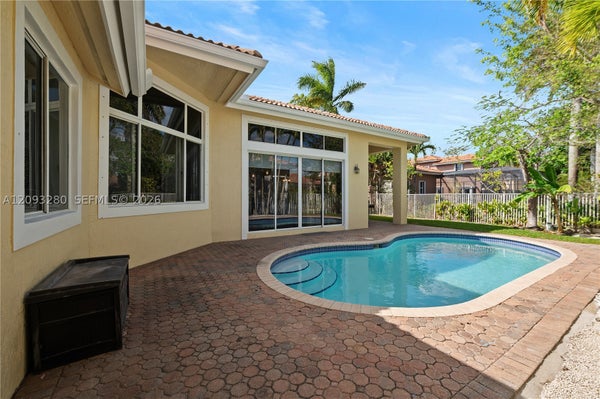 331 NW 119TH DR, CORAL SPRINGS, FL 33071 - Image 2e80636e5d2058718164fad24992cfd2/3864570174
